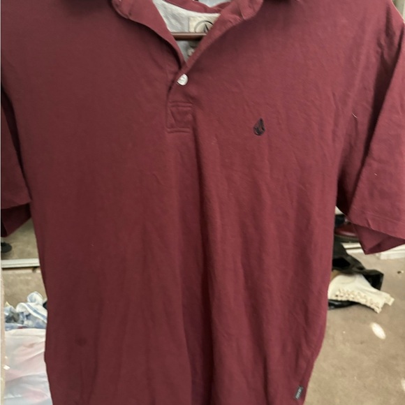 Men’s Maroon Volcom Medium Collared Casual Button Up Shirt - Picture 7 of 9